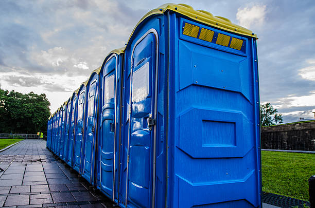 Porta potty delivery and setup in Forest Hills, TN